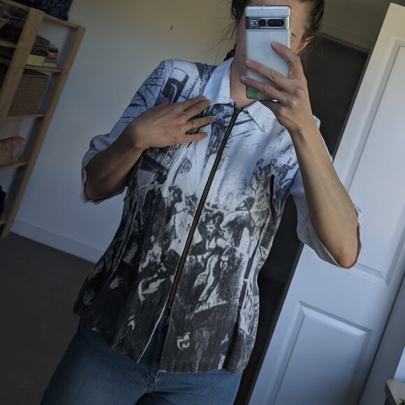 Beautiful linen white jacket with a grey print and a zipper - Picture 5 of 10